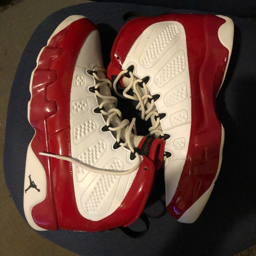 Jordan 9 Gym Red